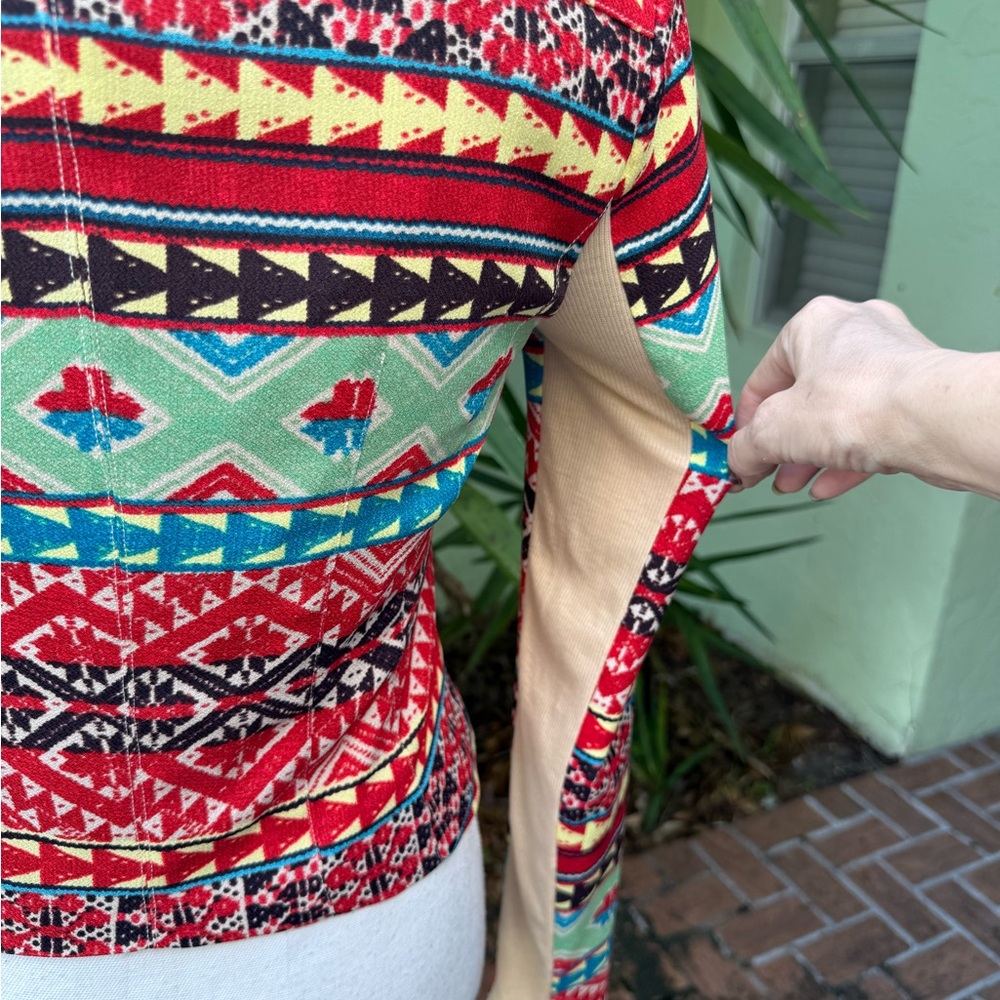 Red Aztec Light Shirt Jacket - Picture 7 of 10